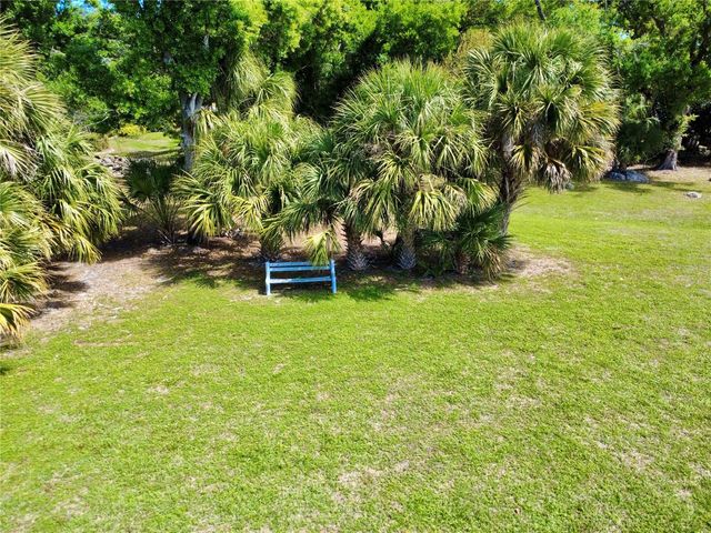 565 PARK ESTATES SQUARE, Venice, FL 34293