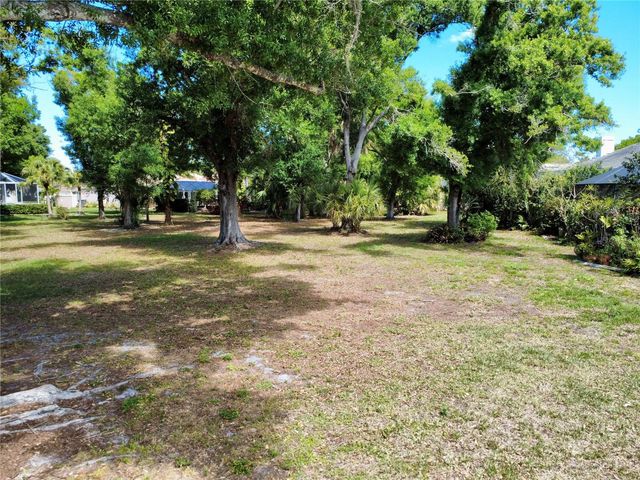 565 PARK ESTATES SQUARE, Venice, FL 34293