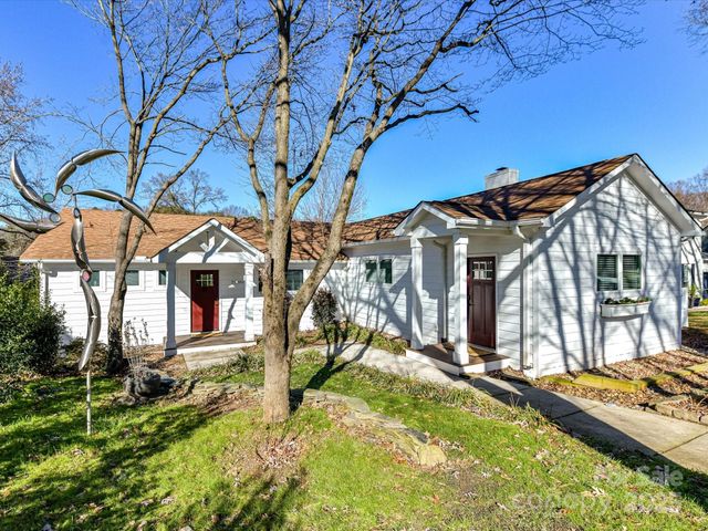 21200 Rio Oro Drive, Cornelius, NC 28031