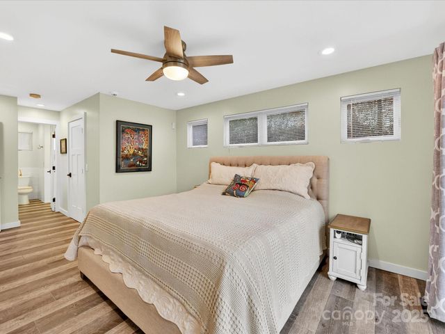 21200 Rio Oro Drive, Cornelius, NC 28031