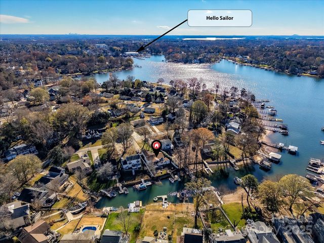 21200 Rio Oro Drive, Cornelius, NC 28031