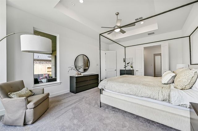 1424 River Point Drive, Friendswood, TX 77546