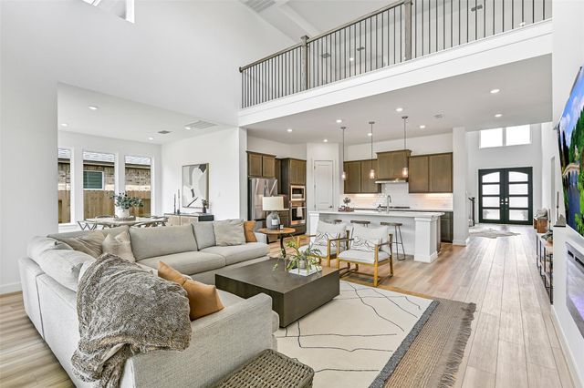 1424 River Point Drive, Friendswood, TX 77546