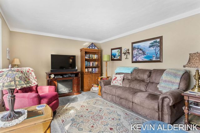 3010 104th Avenue, Zeeland, MI 49464