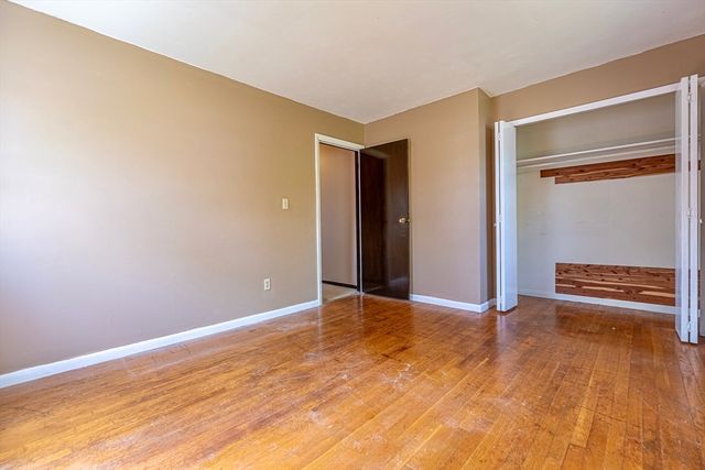 82 Cottonwood Rd, New Bedford, MA 02745