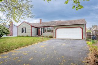 82 Cottonwood Rd, New Bedford, MA 02745