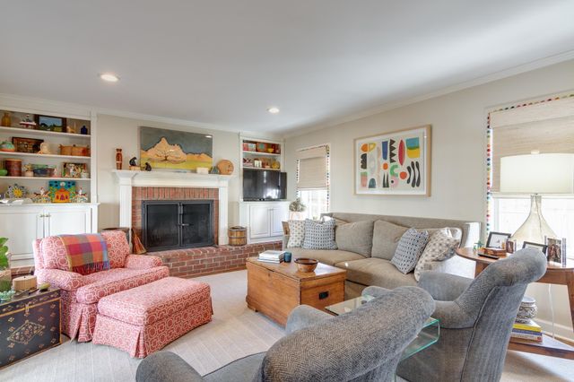 418 WOODMERE DR, Memphis, TN 38117