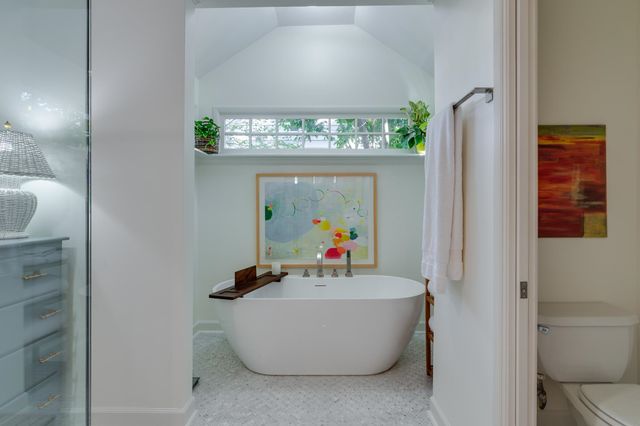 418 WOODMERE DR, Memphis, TN 38117