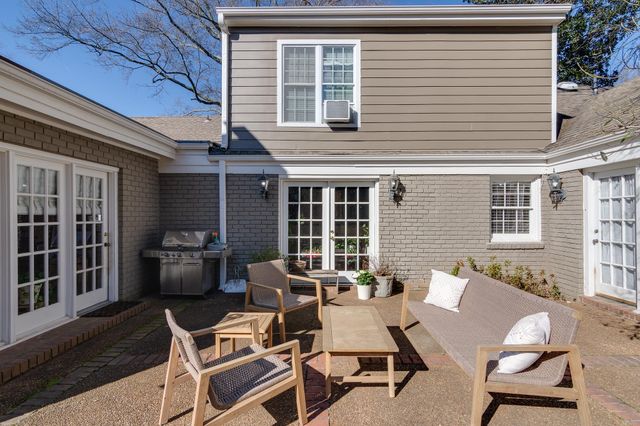 418 WOODMERE DR, Memphis, TN 38117