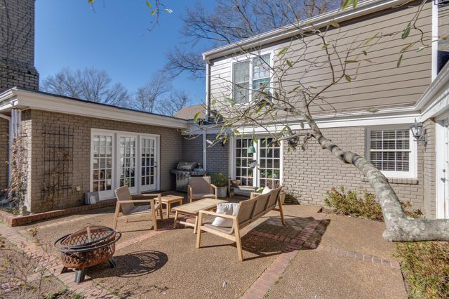 418 WOODMERE DR, Memphis, TN 38117