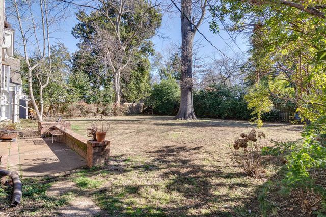 418 WOODMERE DR, Memphis, TN 38117