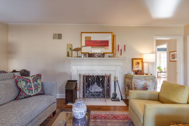 418 WOODMERE DR, Memphis, TN 38117