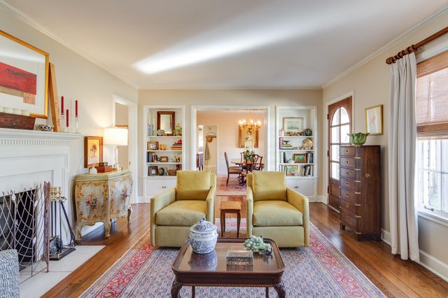 418 WOODMERE DR, Memphis, TN 38117