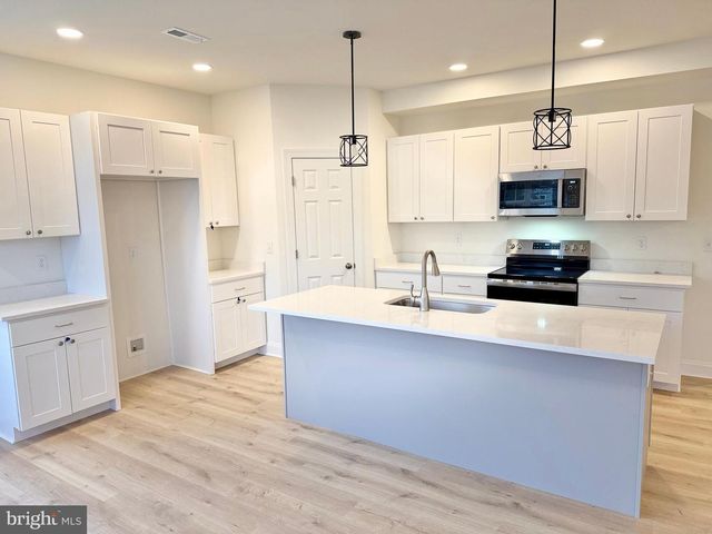 131 STAUFFER ROAD, Bechtelsville, PA 19505