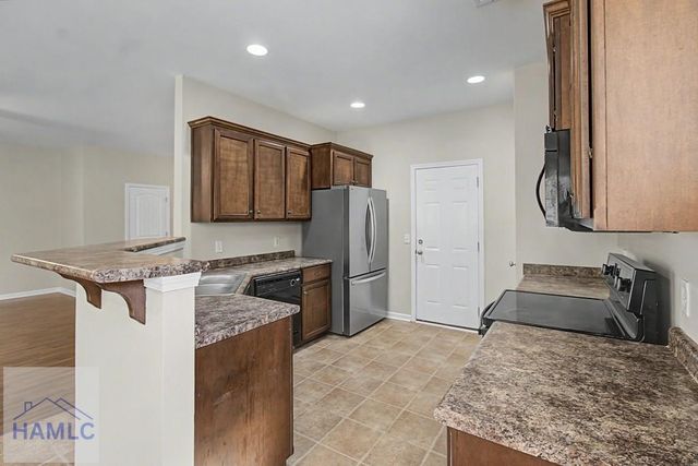 1235 Peacock Trail, Hinesville, GA 31313