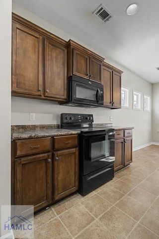 1235 Peacock Trail, Hinesville, GA 31313