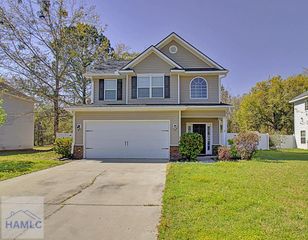 1235 Peacock Trail, Hinesville, GA 31313