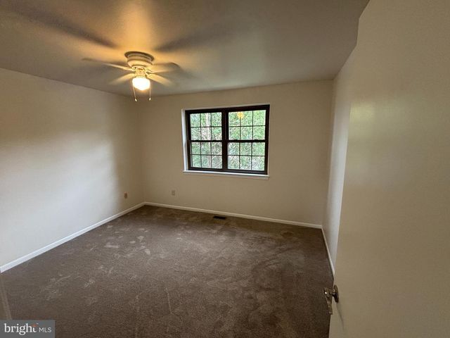 1460 TARLETON PL, Warminster, PA 18974