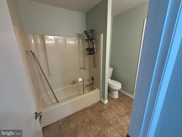 1460 TARLETON PL, Warminster, PA 18974