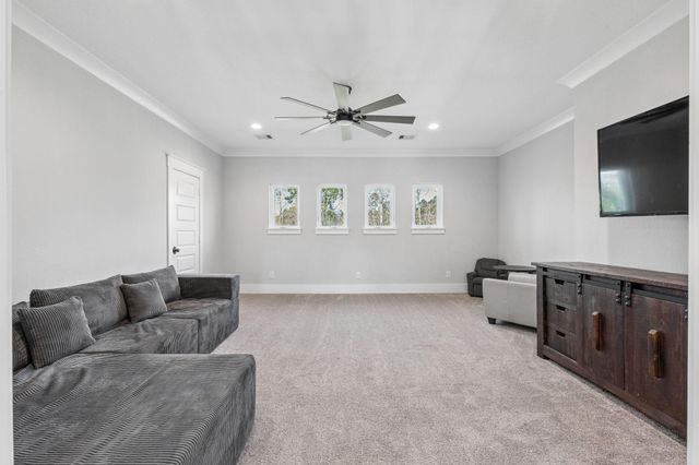 214 A Fm-1097 E, New Waverly, TX 77358