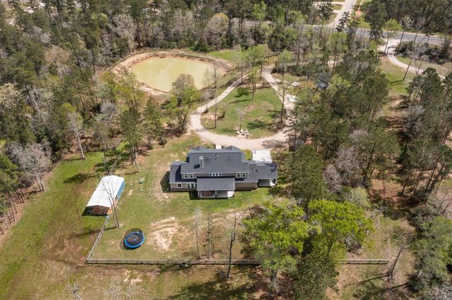 214 A Fm-1097 E, New Waverly, TX 77358