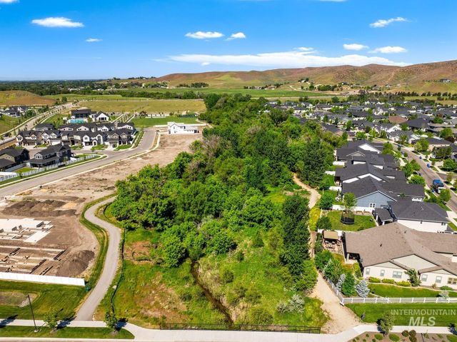 9082 W River Otter Dr, Boise, ID 83714