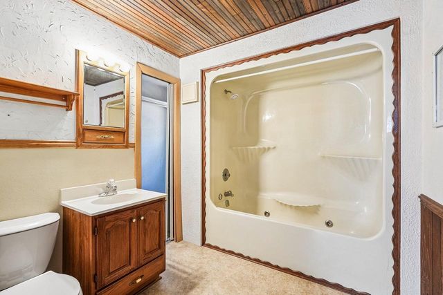 1970 S 75th STREET, West Allis, WI 53219