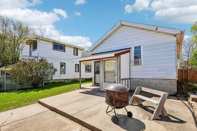 1970 S 75th STREET, West Allis, WI 53219