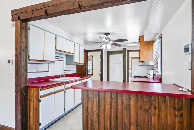 1970 S 75th STREET, West Allis, WI 53219