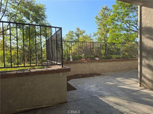21 Rustling Wind, Irvine, CA 92612
