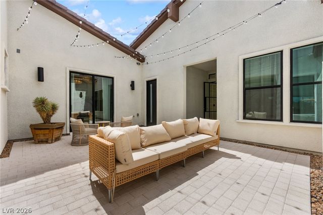 8575 Stange Avenue, Las Vegas, NV 89129