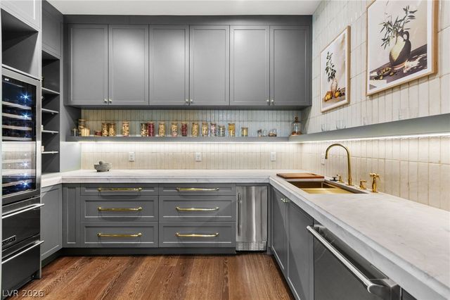 8575 Stange Avenue, Las Vegas, NV 89129