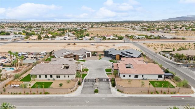 8575 Stange Avenue, Las Vegas, NV 89129