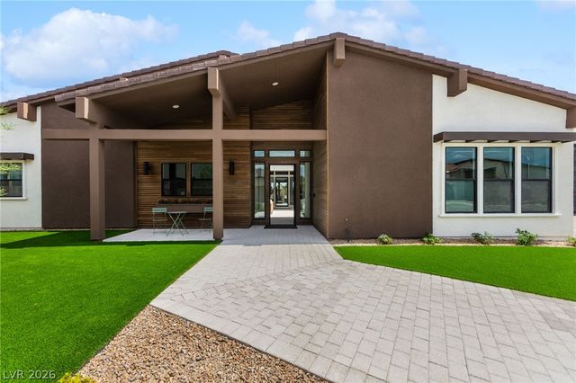 8575 Stange Avenue, Las Vegas, NV 89129