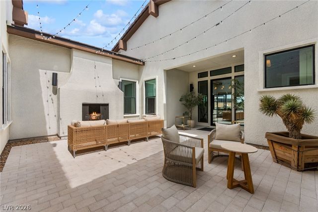 8575 Stange Avenue, Las Vegas, NV 89129