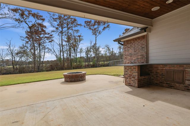 470 Long Acre Drive, Bossier City, LA 71111