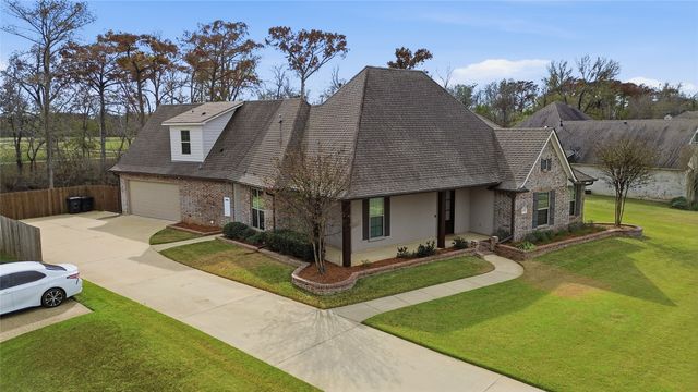 470 Long Acre Drive, Bossier City, LA 71111