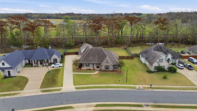 470 Long Acre Drive, Bossier City, LA 71111