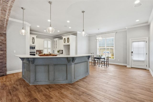 470 Long Acre Drive, Bossier City, LA 71111