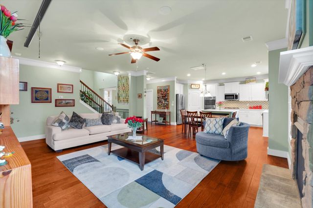 54 Wood Hollow Circle, Greer, SC 29650