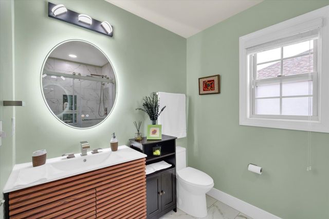 54 Wood Hollow Circle, Greer, SC 29650