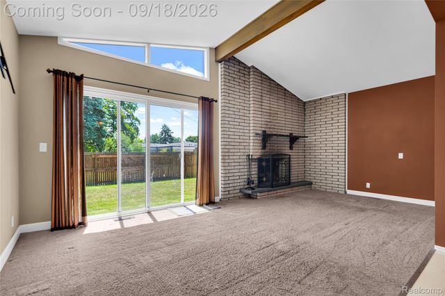 4840 Iowa Drive, Warren, MI 48092