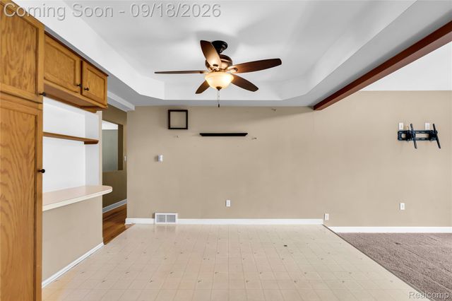 4840 Iowa Drive, Warren, MI 48092
