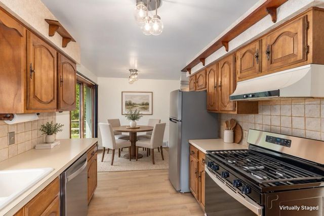 2855 Gerald Avenue NE, Grand Rapids, MI 49505