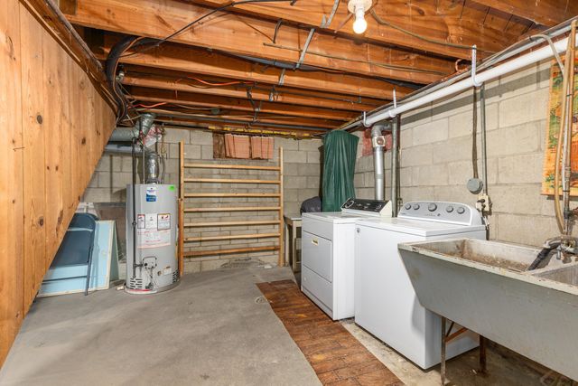 2855 Gerald Avenue NE, Grand Rapids, MI 49505