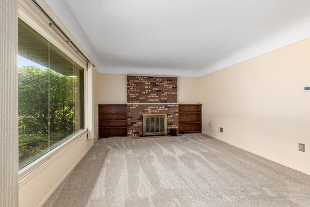 2855 Gerald Avenue NE, Grand Rapids, MI 49505