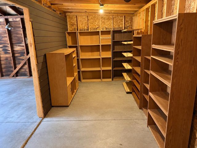 2855 Gerald Avenue NE, Grand Rapids, MI 49505