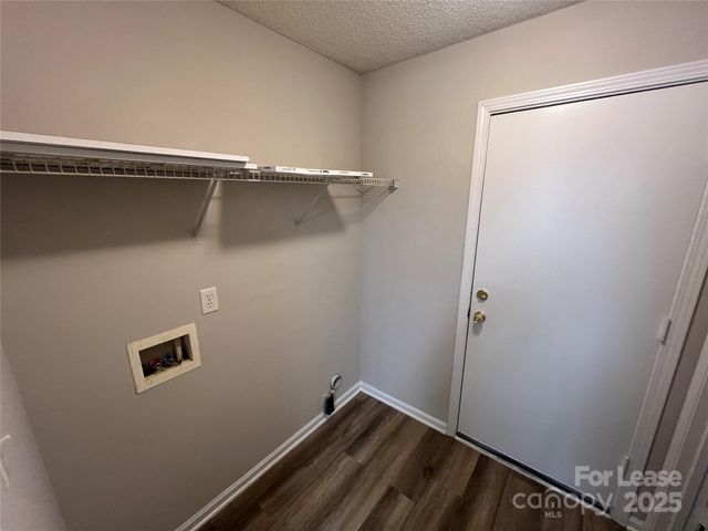 12111 Stewarts Crossing Drive, Charlotte, NC 28215