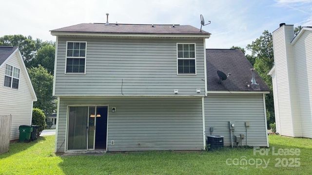 12111 Stewarts Crossing Drive, Charlotte, NC 28215