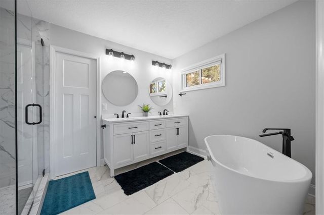 8601 Travis Street, Overland Park, KS 66212